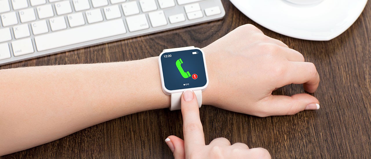 Tim Cook punta su messaggi vocali e iWatch