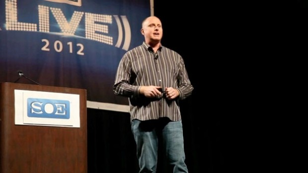 PlayStation Network sotto attacco, John Smedley di Sony minacciato in volo