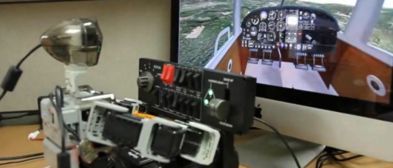 PIBOT, il robot che pilota gli aerei