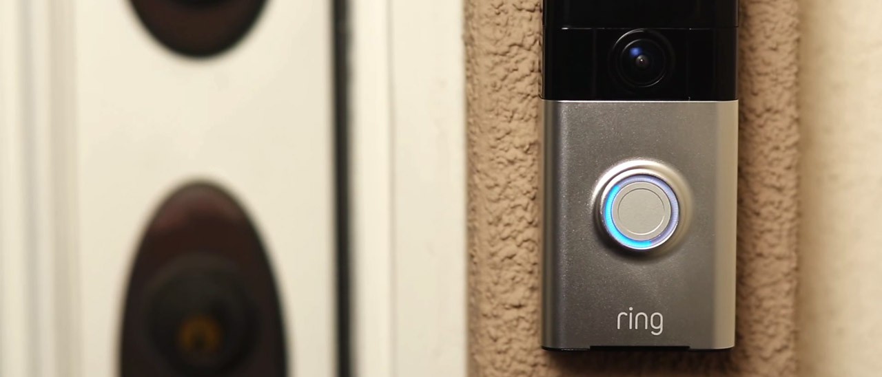 Il campanello smart Doorbot diventa Ring
