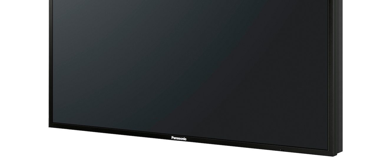 Panasonic, nuovi display widescreen 4K da 98 e 84