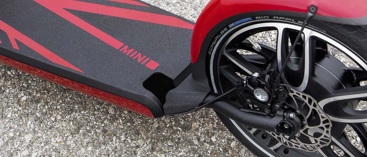 Lo scooter elettrico BMW MINI Citysurfer Concept