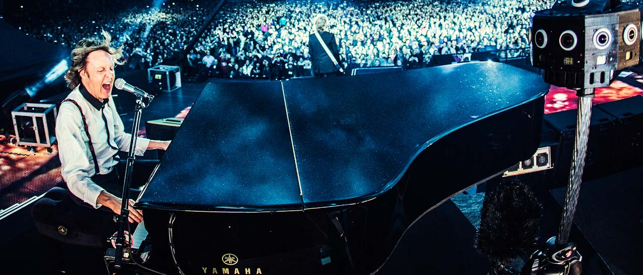 Sul palco di Paul McCartney con Google Cardboard