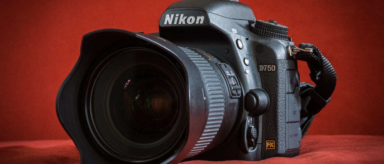 Nikon D750: indagini ufficiali sul problema flare