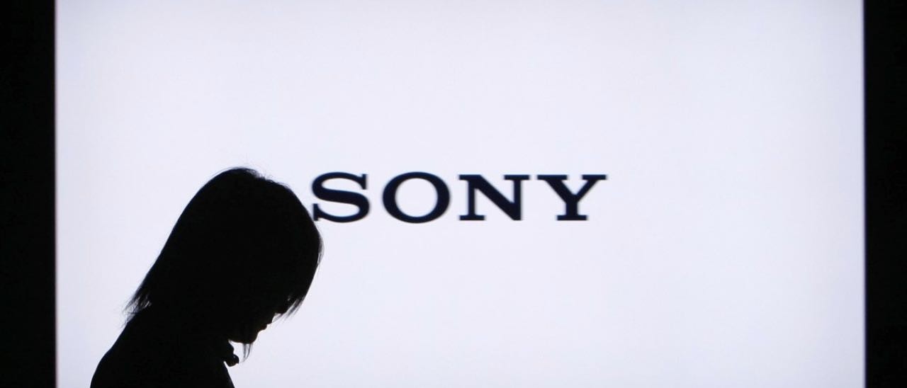Sony minaccia Twitter sulle informazioni rubate