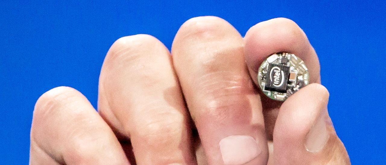 CES 2015: Intel Curie, un bottone indossabile