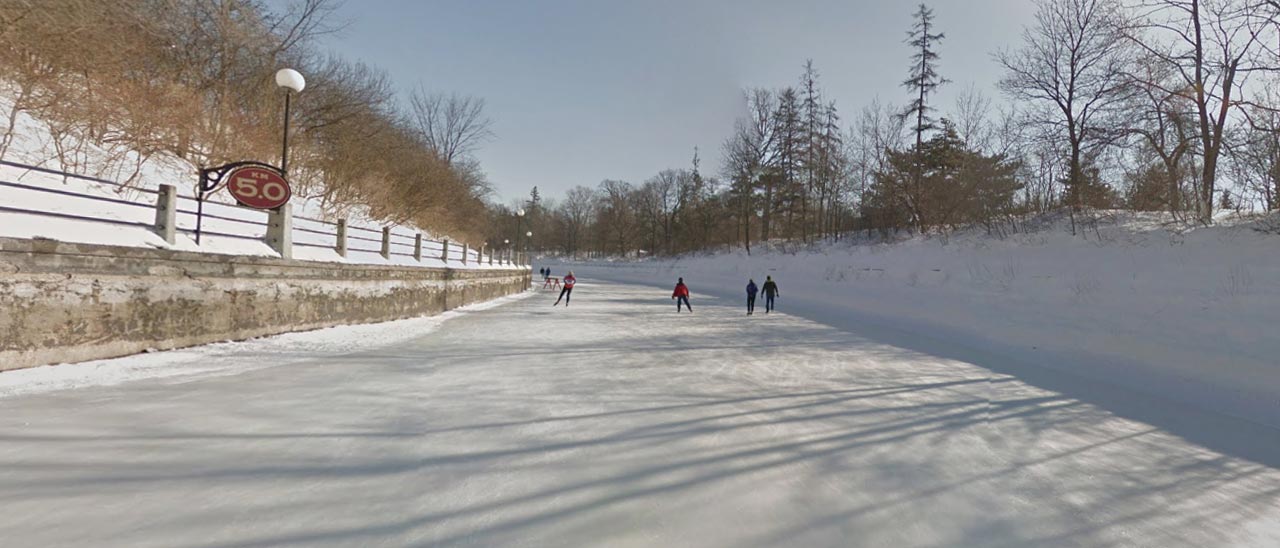 La pista del Rideau Canal Skateway su Street View