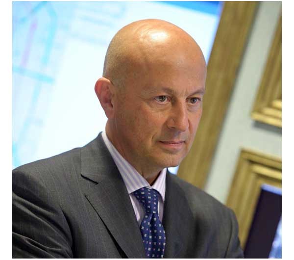 Nicola Ciniero, 55 anni, laureato in Legge alla Statale, Nicola Ciniero è presidente e amministratore delegato di IBM Italia dal giugno 2009. Ieri è stata ufficializzato l'ingresso della società in Italia Startup.