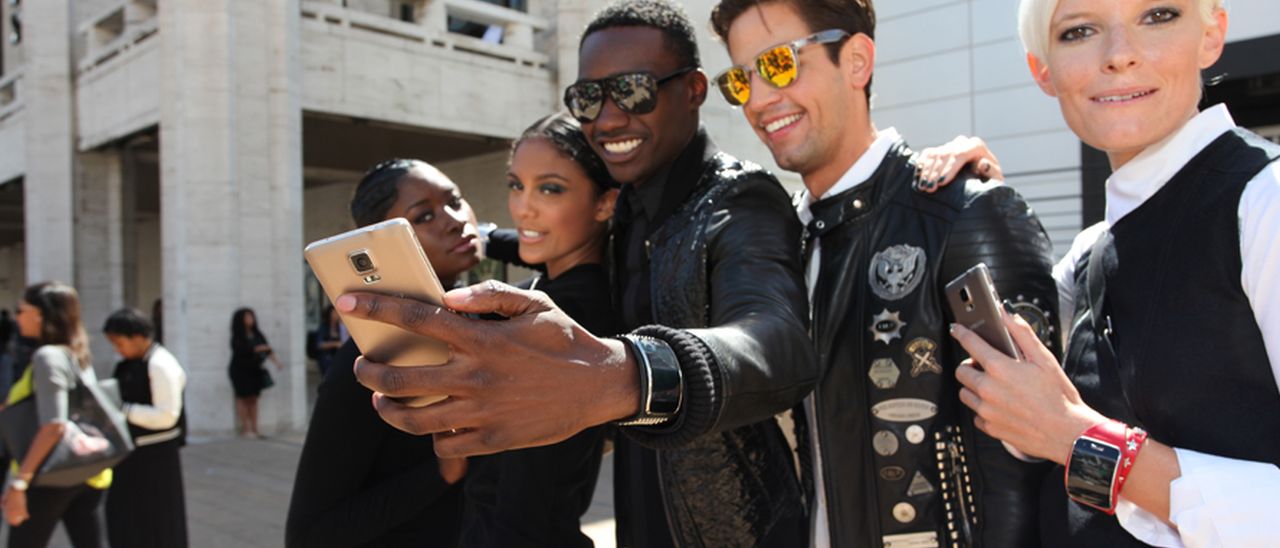 Samsung Galaxy S6 avrà una fotocamera smart