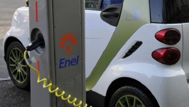 Ricarica Enel nelle stazioni di servizio Eni