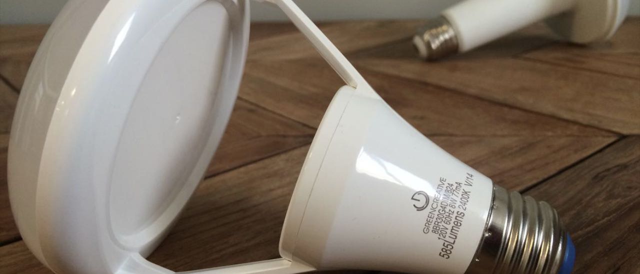 Green Creative Cloud: lampadina a LED ecologica