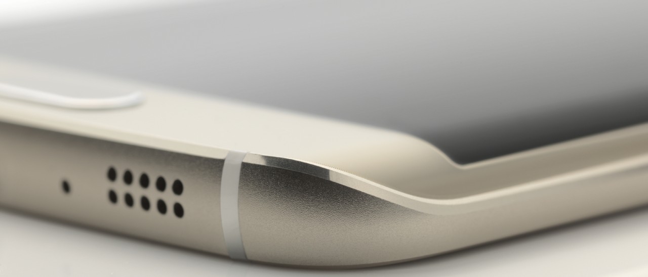 Samsung Galaxy S6, tecniche produttive e materiali