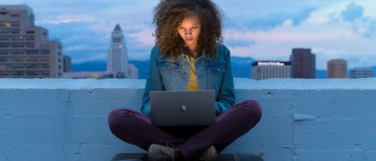 Il nuovo MacBook ridefinisce la categoria laptop