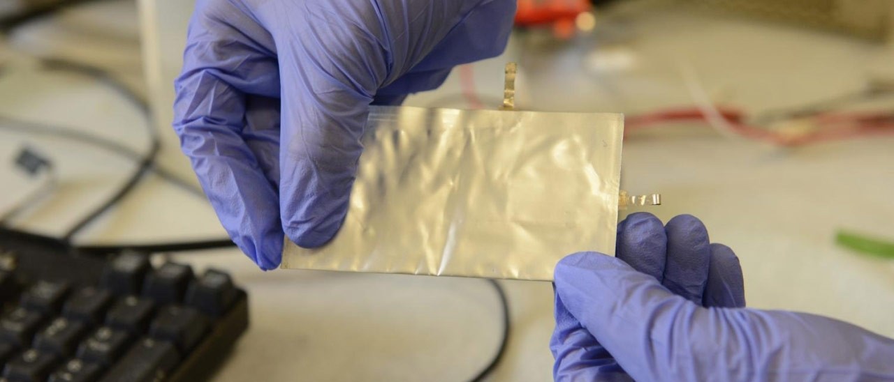 Batteria agli ioni di alluminio, ricarica flash