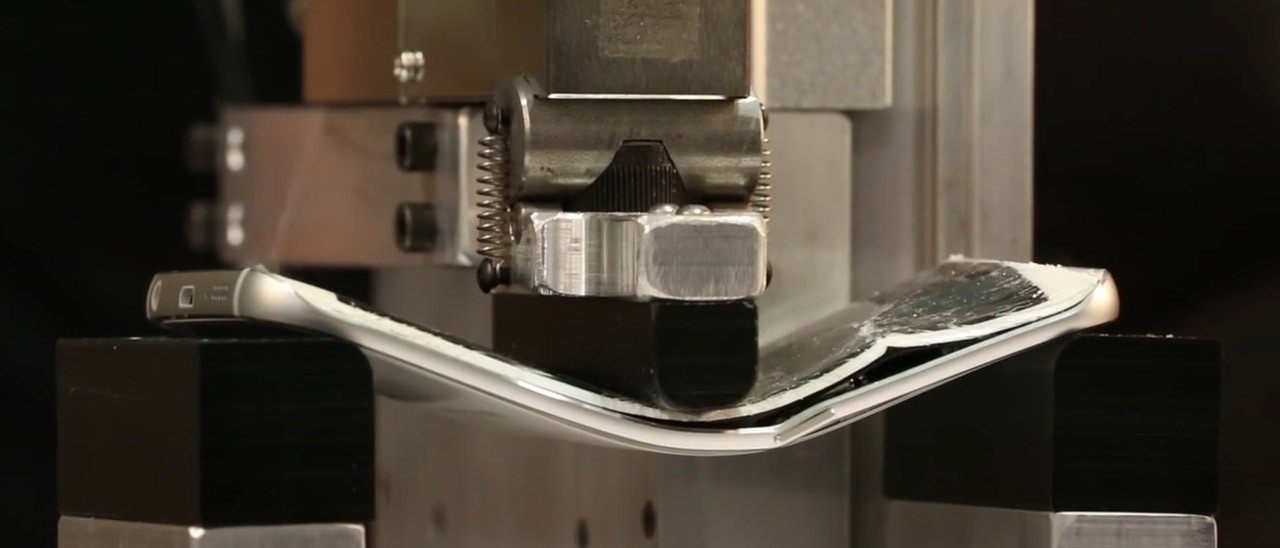 Bendgate anche per il Samsung Galaxy S6 edge?