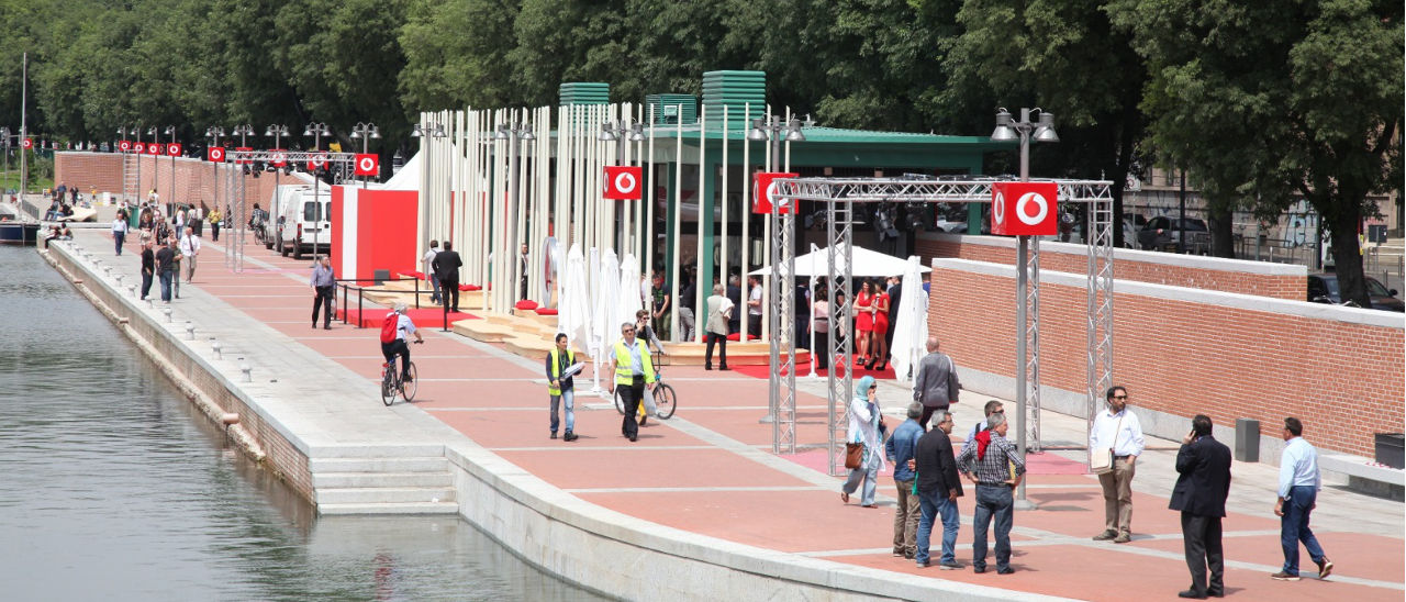 I negozi Vodafone diventano la Casa del 4G