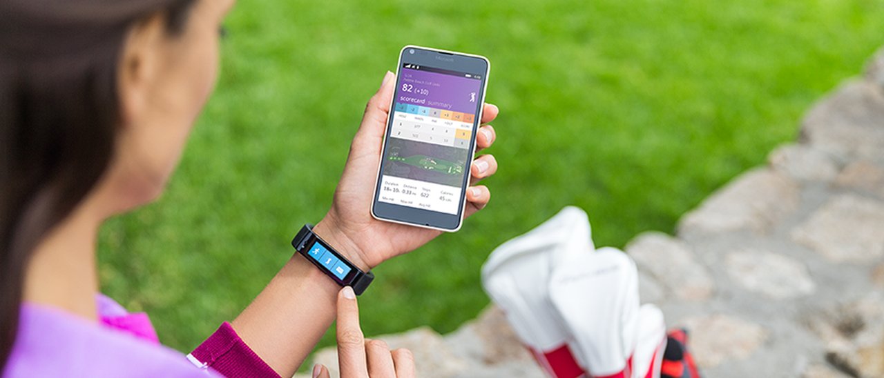 Microsoft Band gioca a golf