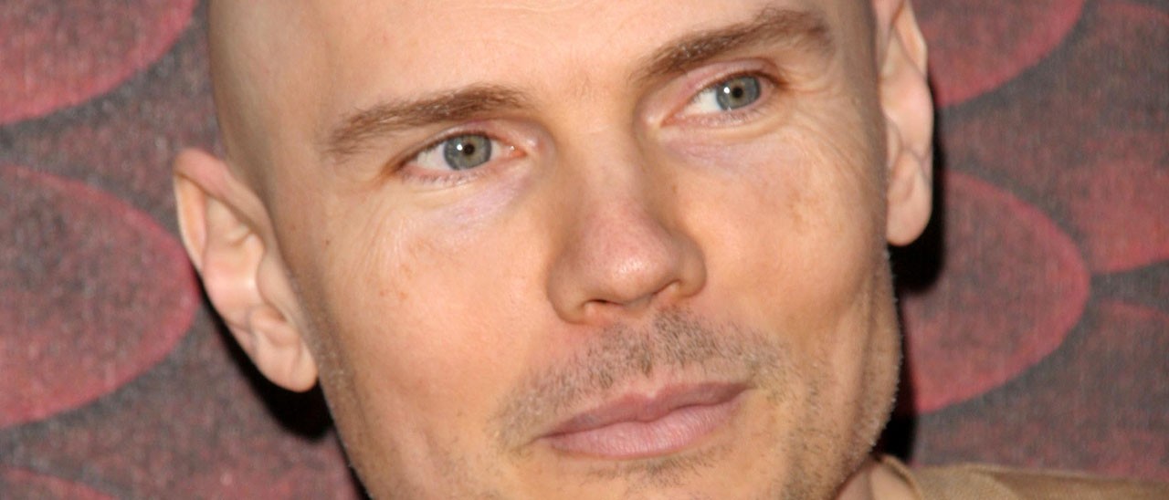 Lars Ulrich pro Apple Music, Billy Corgan attacca