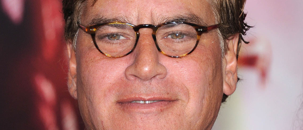 Aaron Sorkin contro Tim Cook, poi si scusa