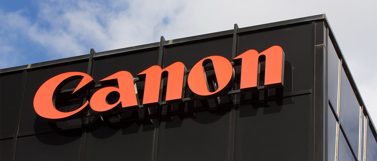 Canon EOS 200D e EOS 6D Mark II: info e immagini