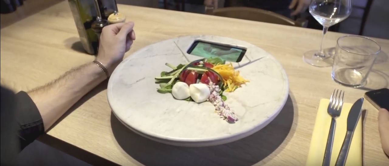 DishPlay, il piatto smart che parla con la cucina