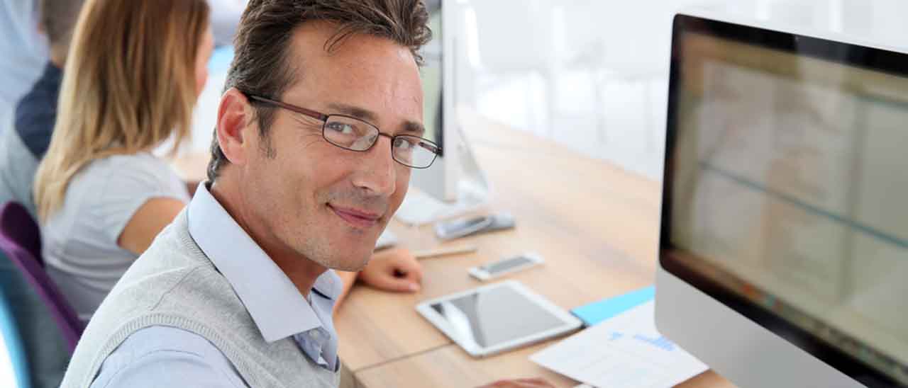 Identikit dello startupper: quarantenne, laureato