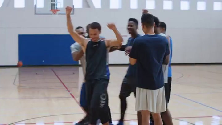 iPhone 6s - Half Court