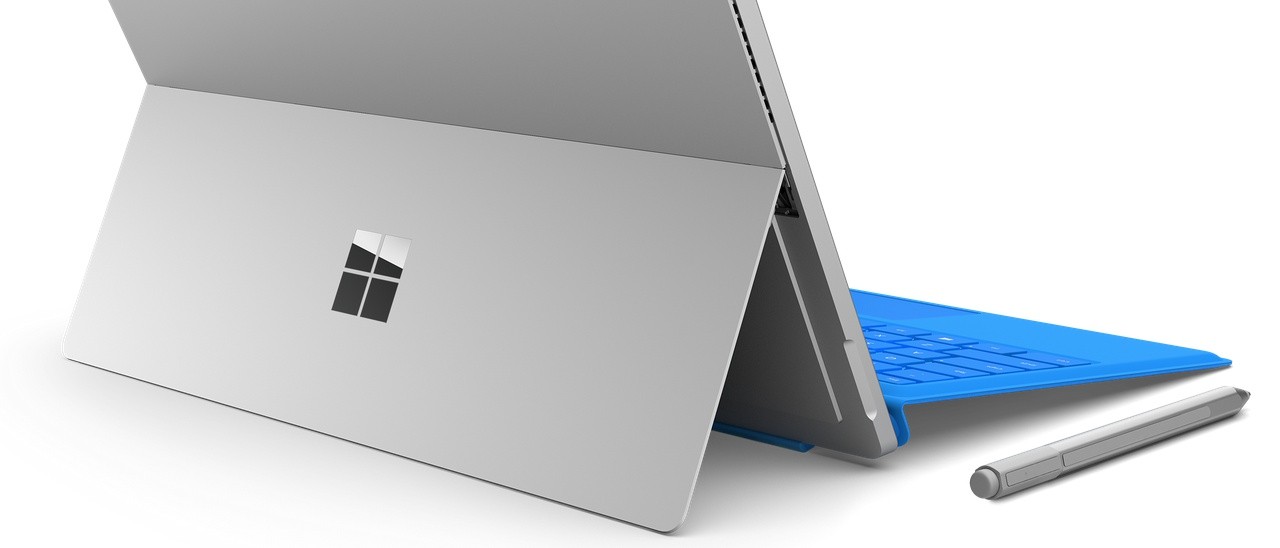 Surface low cost appare nei primi Benchmark