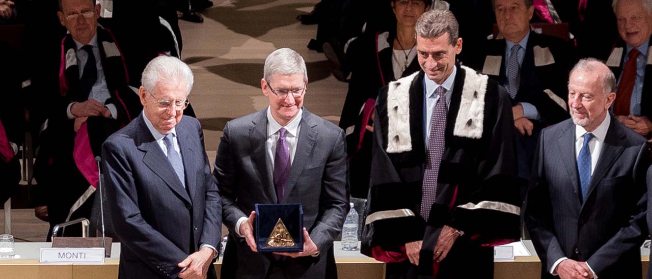 Tim Cook, prima volta in Italia