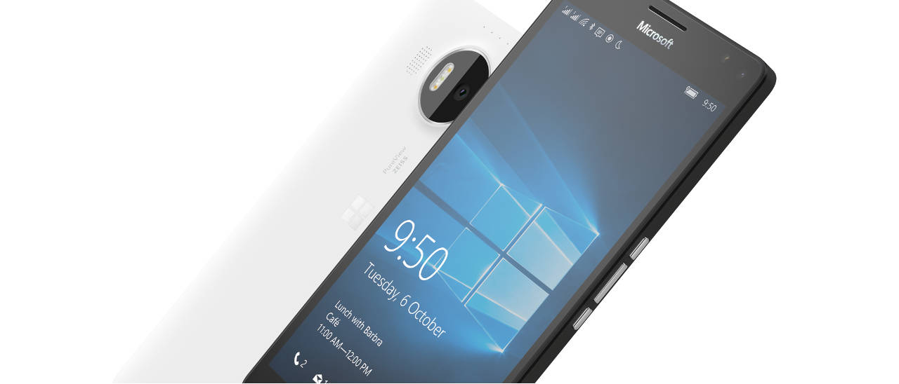 Lumia 950 XL, Dock per Continuum in regalo