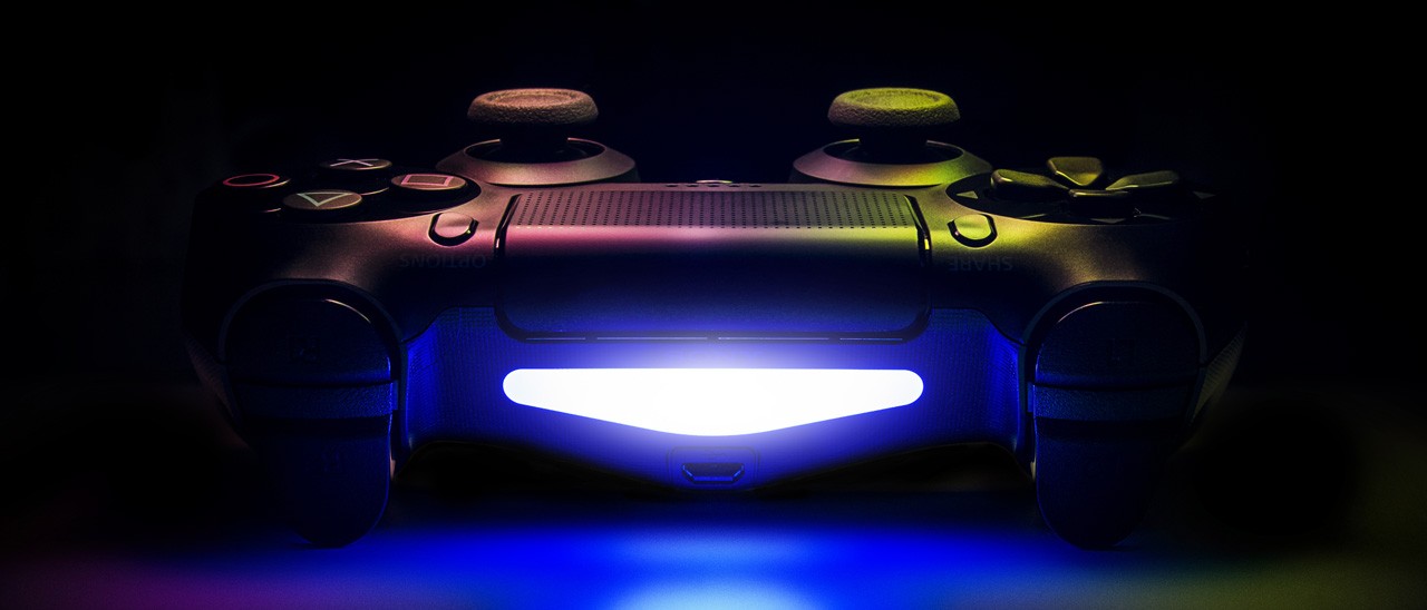 Parigi: gli attacchi dell'ISIS organizzati su PS4