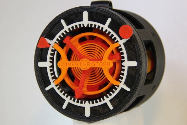 L'orologio realizzato da Christoph Laimer e interamente stampato in 3D