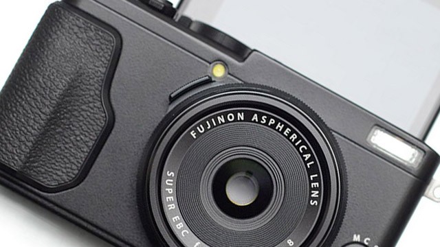 Fujifilm X70