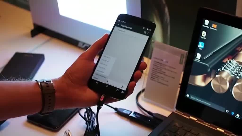 Lenovo LINK: lo smartphone Android sul computer