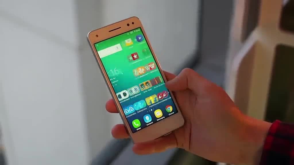 Lenovo Vibe S1 Lite in anteprima dal CES 2016