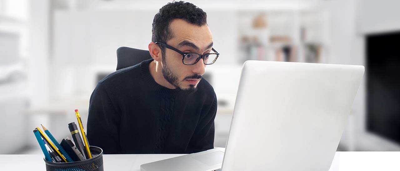 Mail aziendali: spiabili e causa di licenziamento