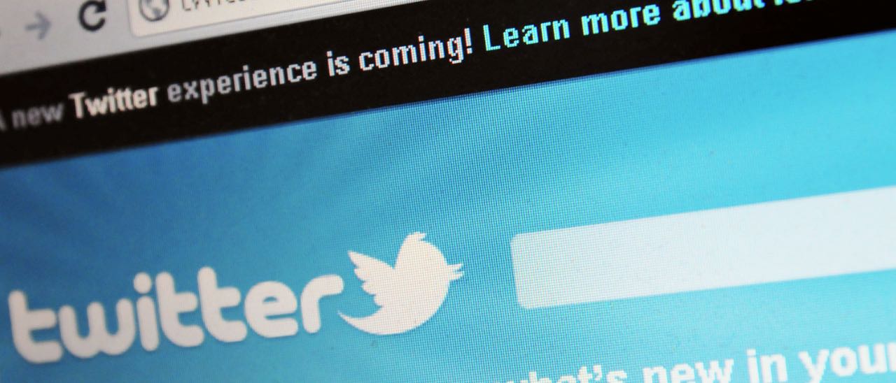 Twitter, modalità notturna anche sui desktop