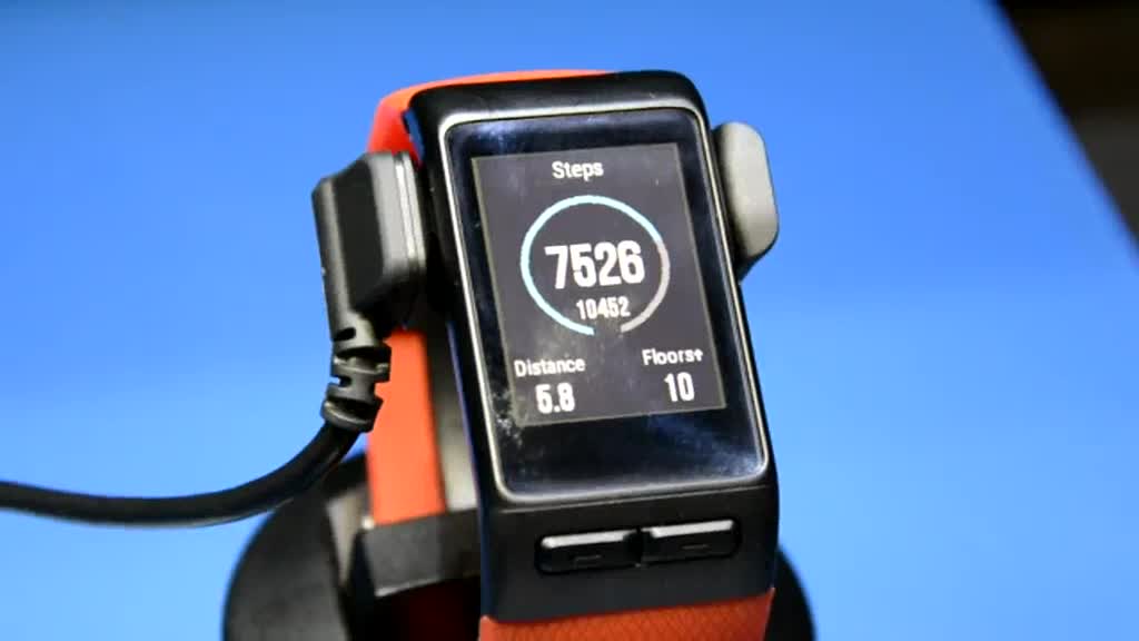MWC 2016: Garmin presenta vívoactive HR