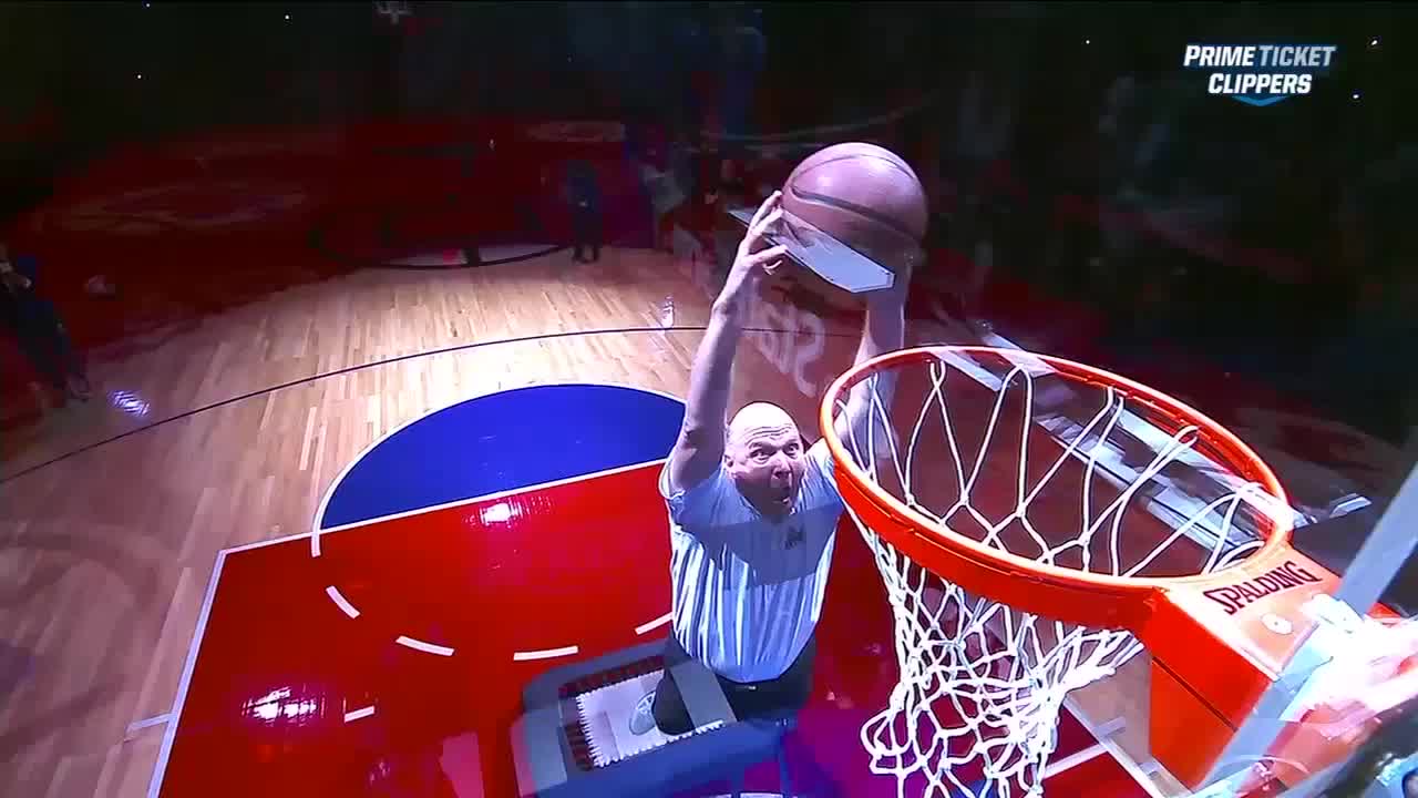 Steve Ballmer e la schiacciata dal trampolino NBA