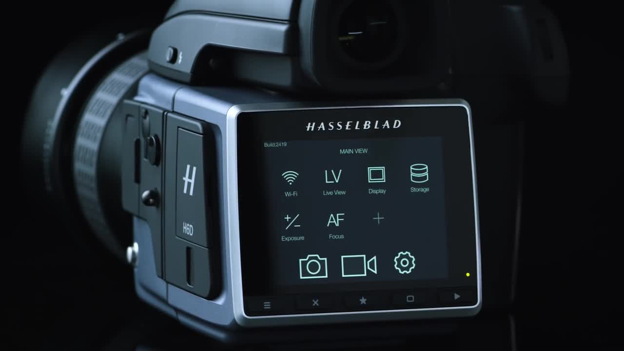 Hasselblad H6D: medio formato da 35.000 euro