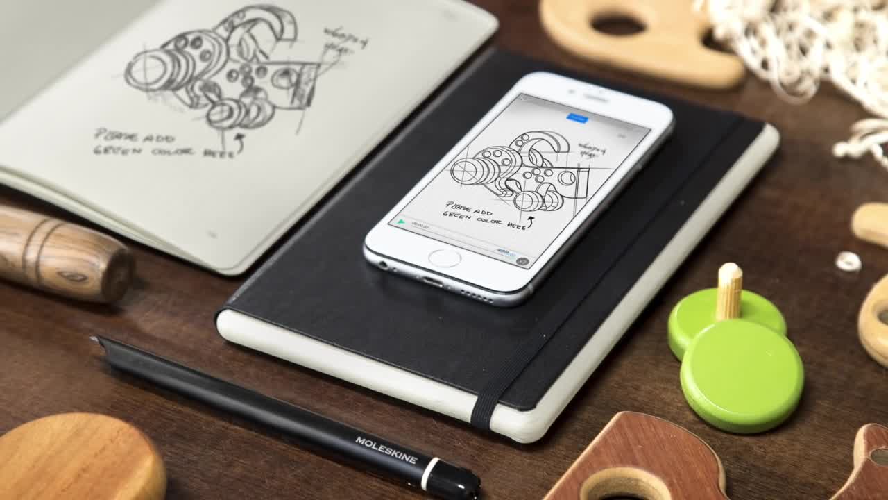 Moleskine presenta l'agenda Smart Writing Set