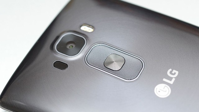 LG G Flex 2