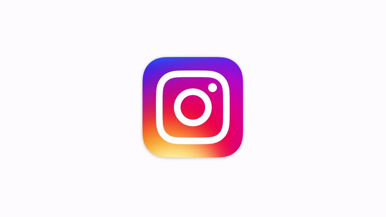 Instagram cambia pelle: la nascita del nuovo logo