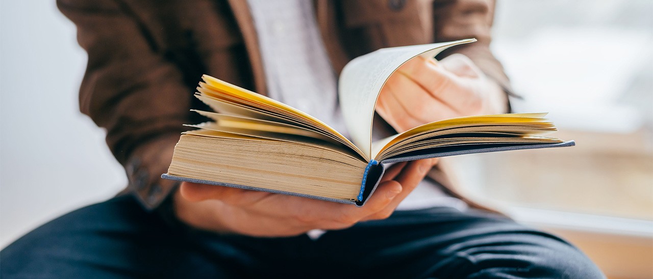 Google: intelligenza artificiale e romanzi rosa