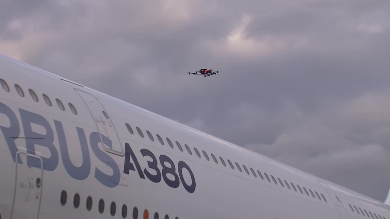Droni per verificare la qualità degli aerei Airbus