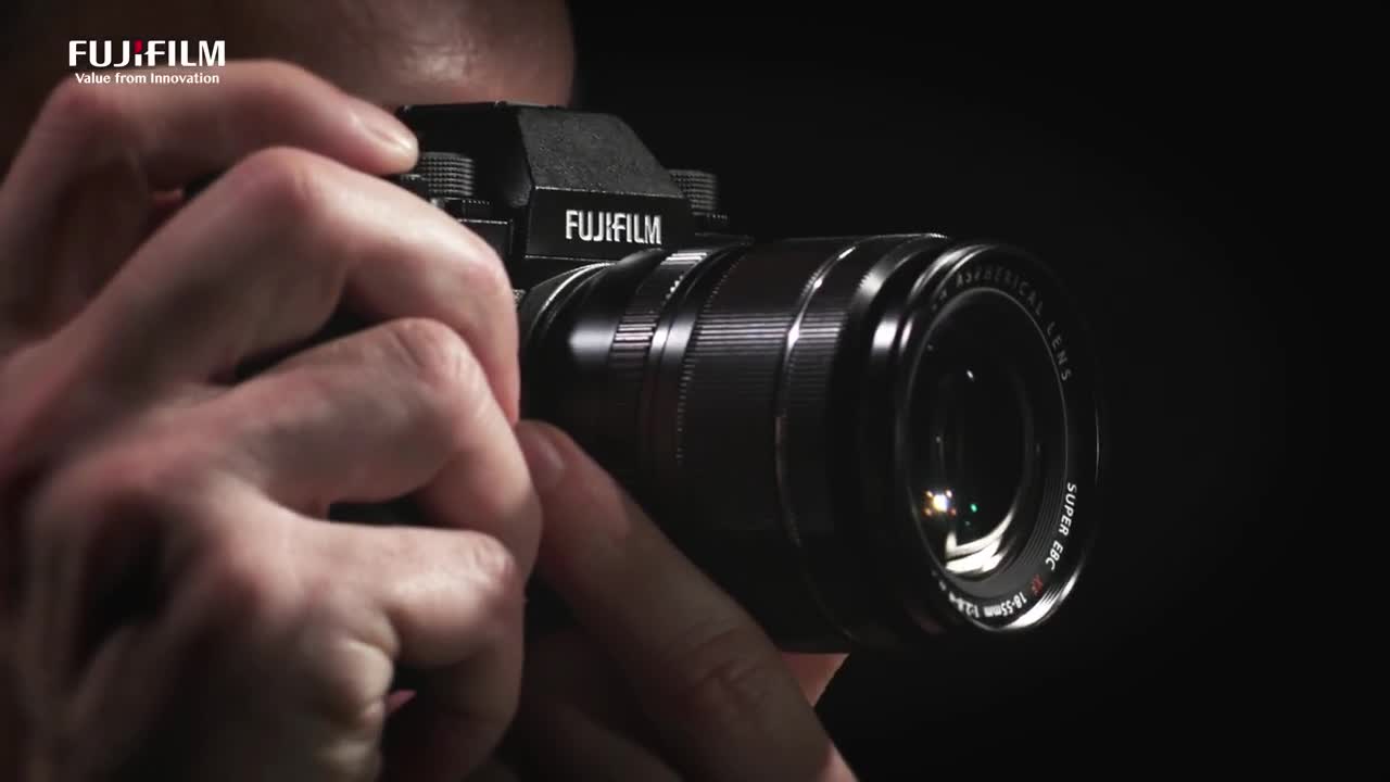 Fujifilm X-T2, una mirrorless top di gamma