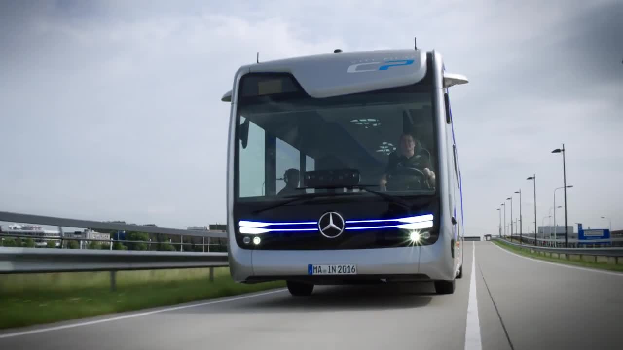 Mercedes-Benz: il Future Bus a guida autonoma