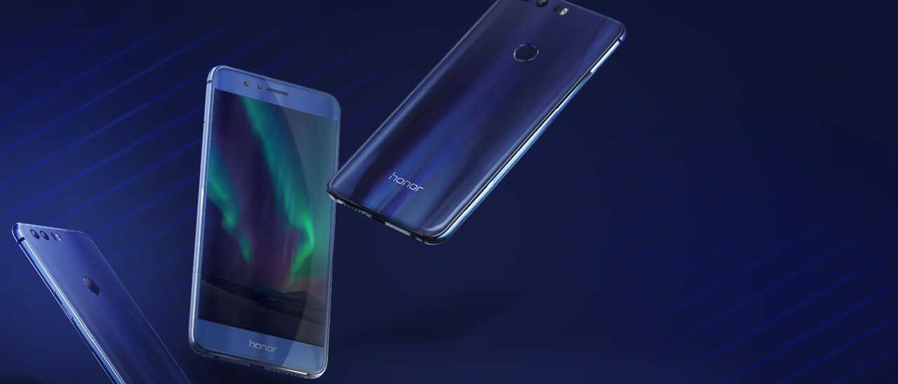 Black Friday: sconti per Honor 8 e Moto G5S Plus