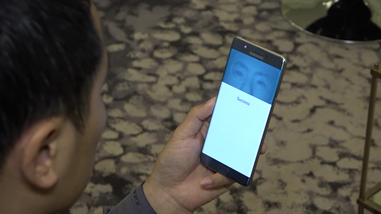 Samsung Galaxy Note 7: la scansione dell'iride
