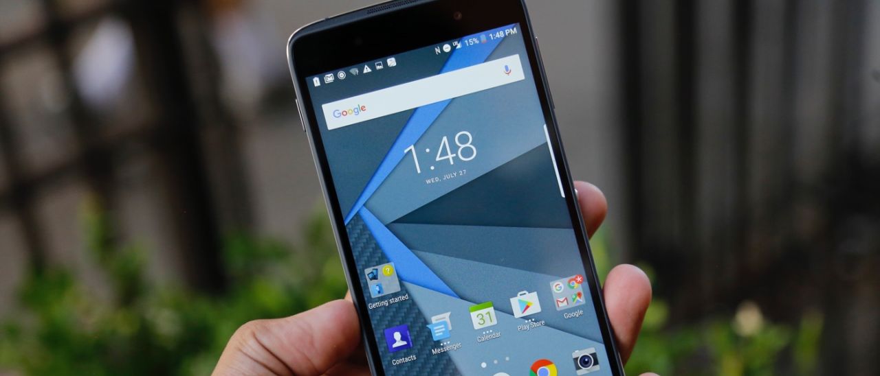 BlackBerry non produrrà più smartphone